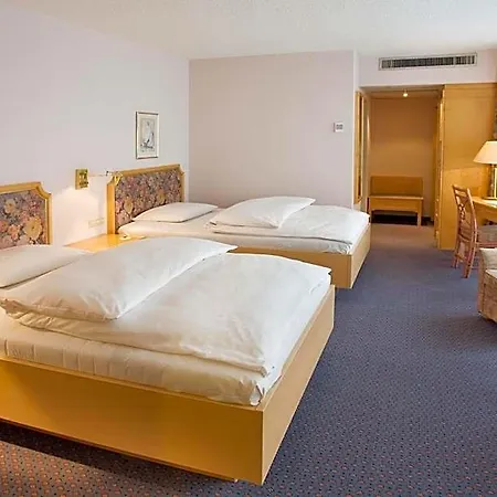 Erikson Hotel 4*