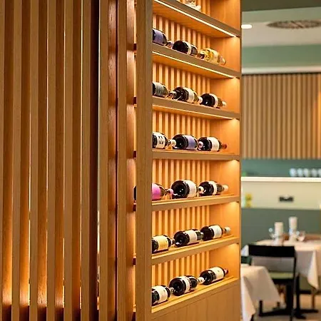 Erikson Hotel